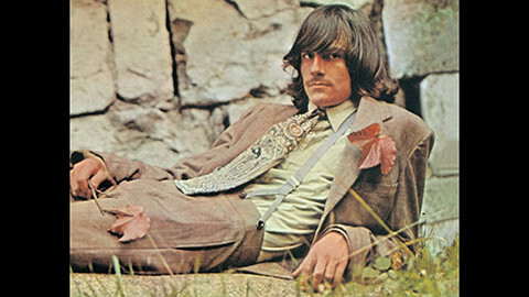 ストレンジ・フルーツ　～ザ・ビートルズ　アップル・レコード・ヒストリー（字幕）